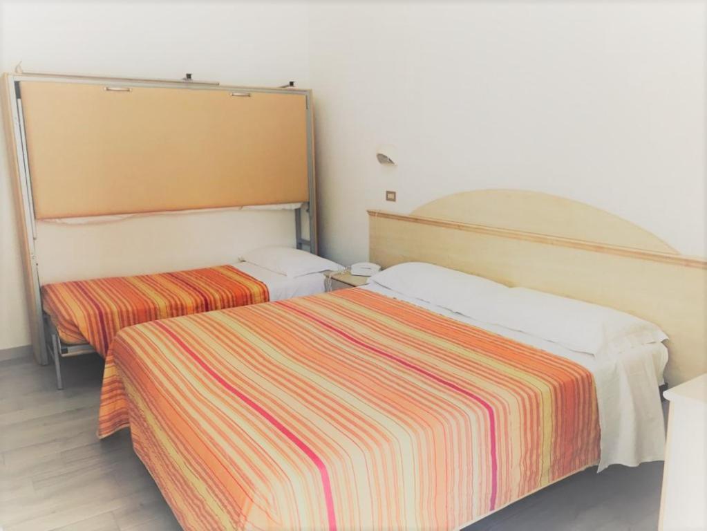 Park Hotel Pineta แชร์เวีย ภายนอก รูปภาพ